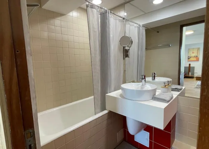 Apartament Let's Get On