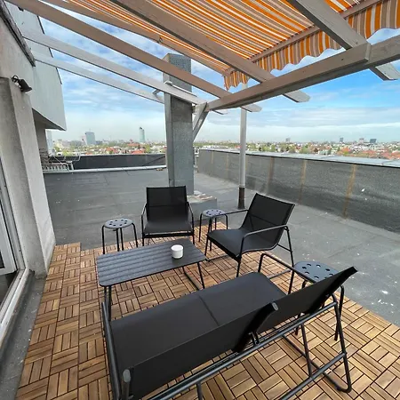 Let's Get On * Boekarest